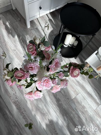 Букет роз эустом и дельфиниум искусственные