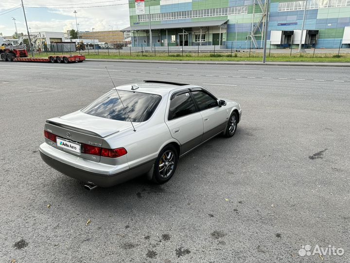 Toyota Camry 2.2 AT, 2001, 297 000 км