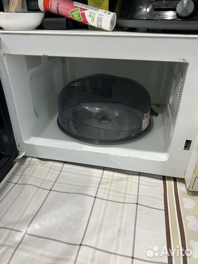 Микроволновка на запчасти