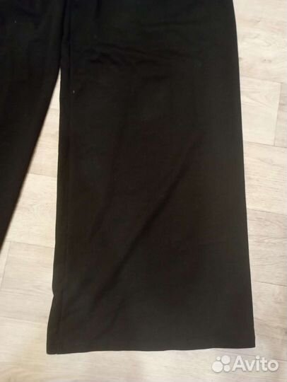 Спортивный костюм женский