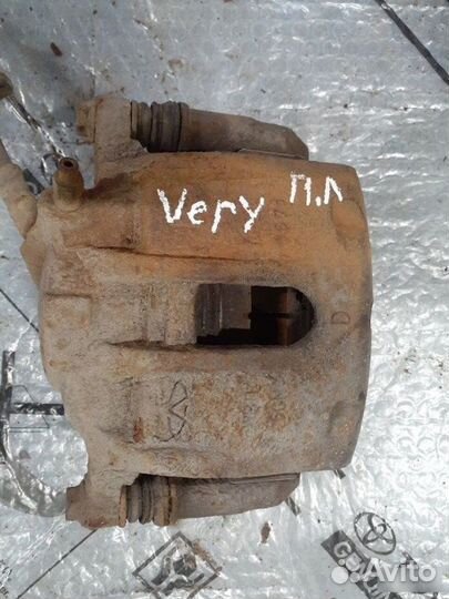 Суппорт передний левый Chery Very A13