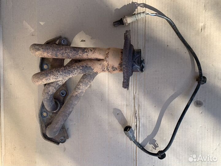 Колоектор б/у Тойота Витц Toyota Vitz 1SZ-FE