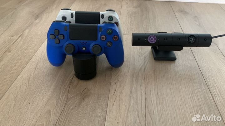 Sony PS4 докстанция, камера и джостики