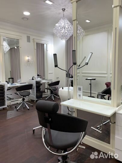 Модель на стрижку