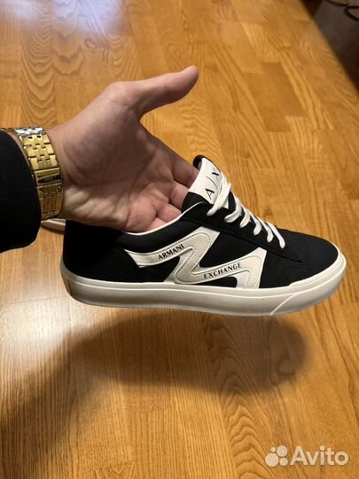 Armani exchange кеды