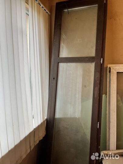 Дверь входная деревянная бу