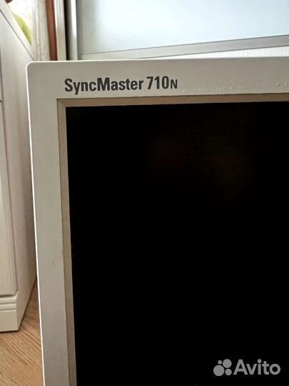 Монитор samsung syncmaster 710n