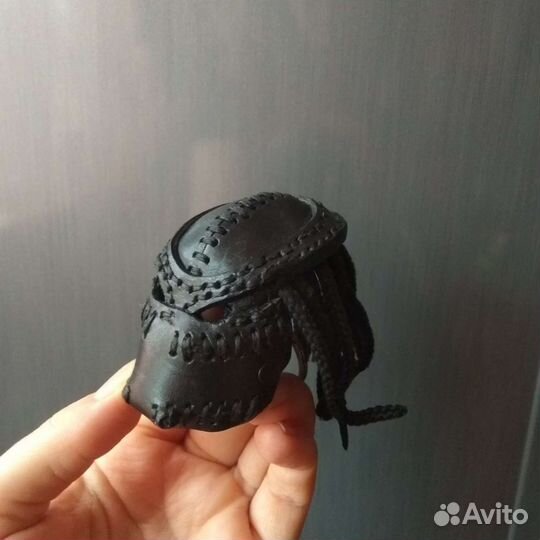 Брелок Хищник