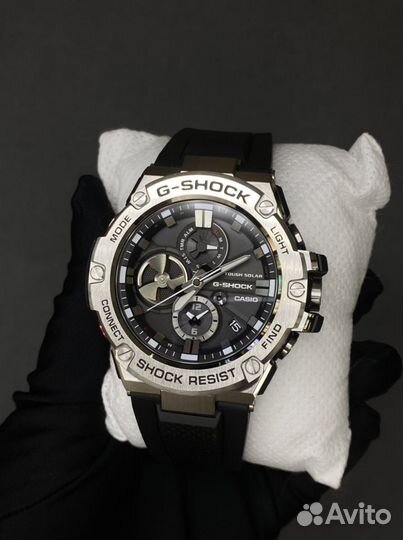 Часы Casio G-Shock GST-B1001A