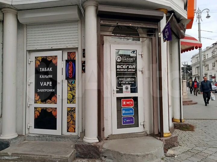 Супертрафик. под Табак или Магазин р-н Лазарева, 8