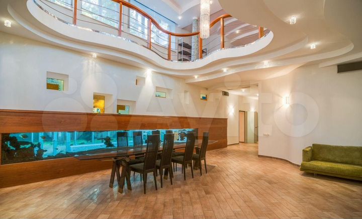 Коттедж 1250 м² на участке 40 сот.