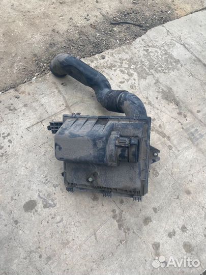 Корпус воздушного фильтра мерседес 909 спринтер