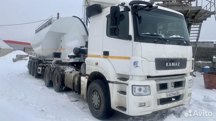 Водитель цементовоза