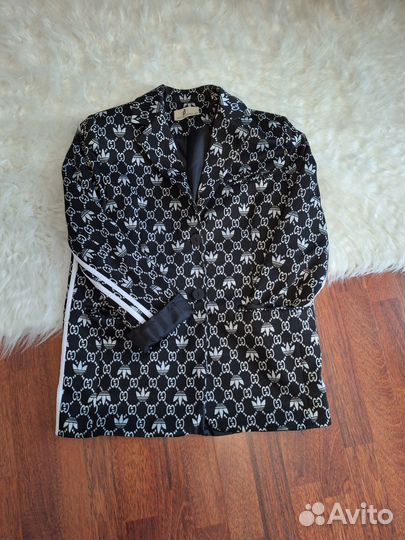 Брючный костюм женский классический 46