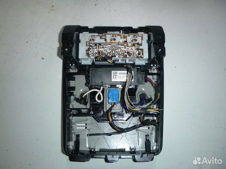 Плафон салона opel astra J 2010