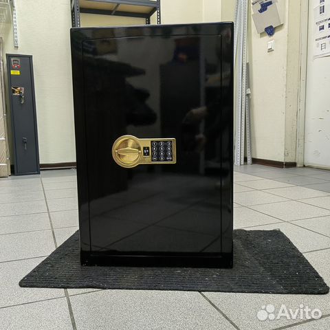 Сейф для денег и документов