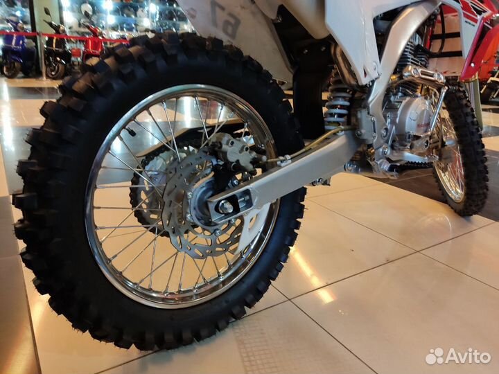 MotoLanf XR 250 (Цена снижена)