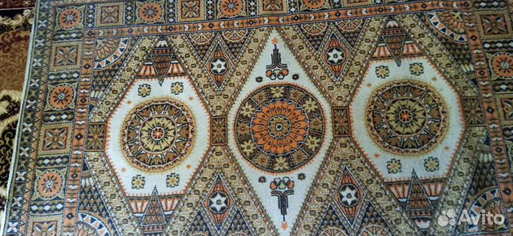 Ковер шерстяной с олимпийской эмблемой 1980год