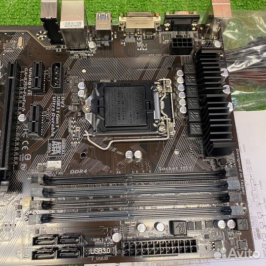 Новая материнская плата gigabyte GA-B250-FinTech