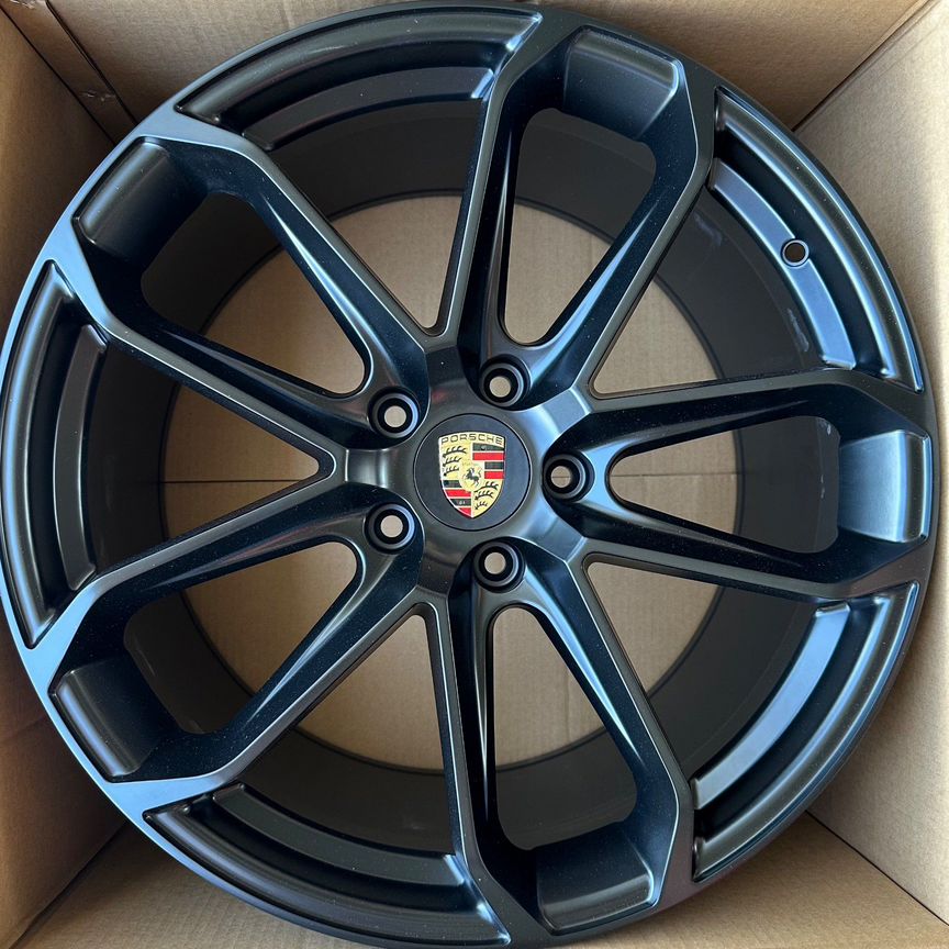 Литые диски Stuttgart 9.5×R21 5×130