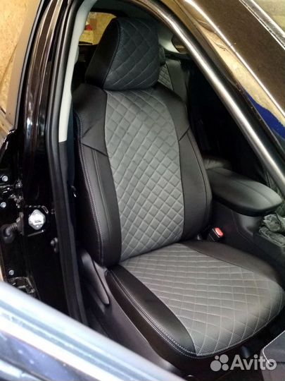 Чехлы на Тойота Рав 4 2018+