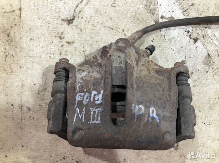 Суппорт передний левый Ford Mondeo III 2000-2007