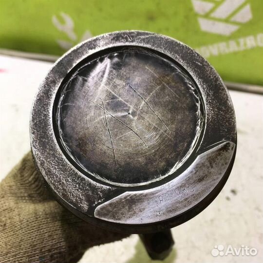 Поршень с шатуном Фольксваген Пассат Б3