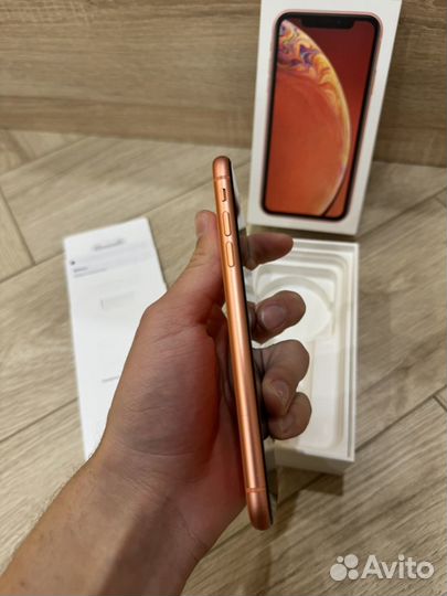 iPhone Xr, 128 ГБ