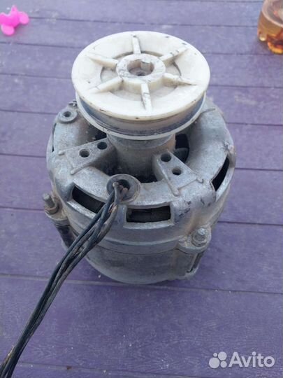 Двигататель стиральной машины
