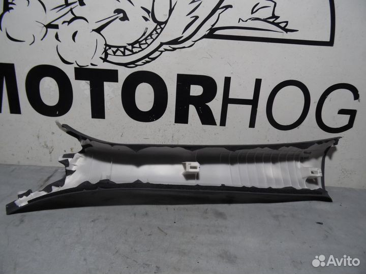 Обшивка салона lexus RC 350