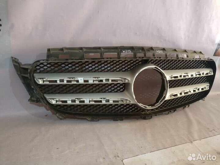 Mercedes W213 Решетка радиатора 4178