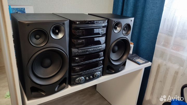 Музыкальный центр lg 686