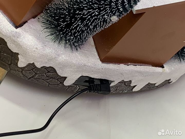 Светодиодный «каток» 34 х 26 х 17 см, новогодняя с