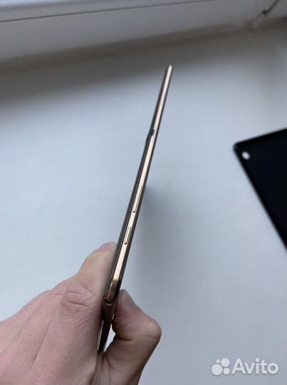 Samsung galaxy tab s 10 5 sm t805