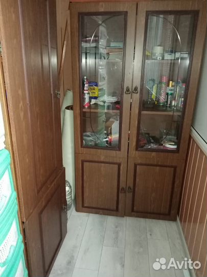 Шкаф сервант