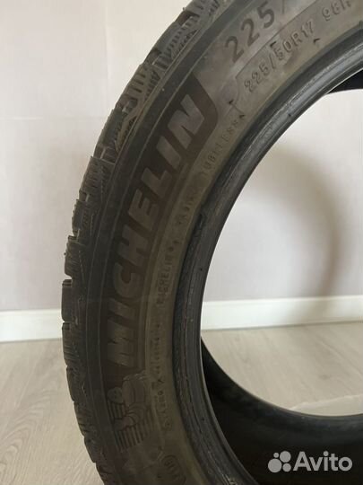 Michelin X-Ice North 4 225/50 R17