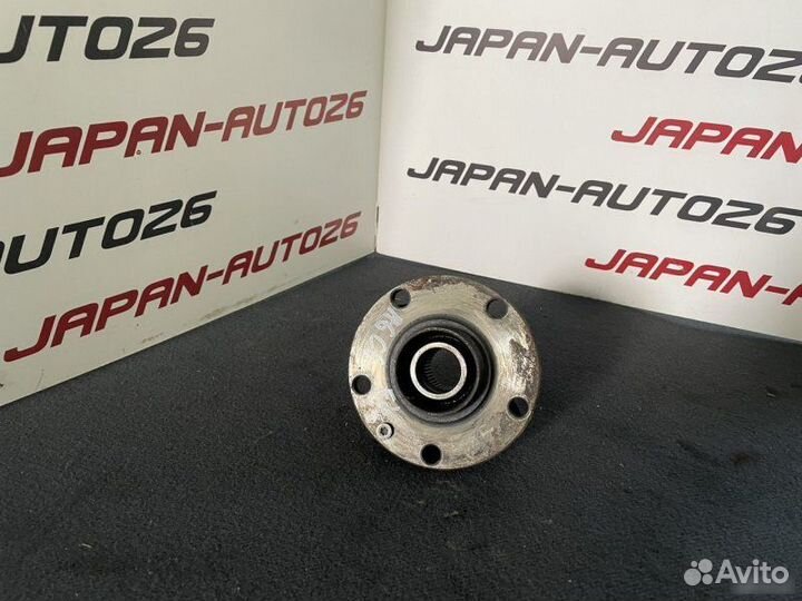 Ступица передняя левая Audi A6 С6 2.4L 2004—2008