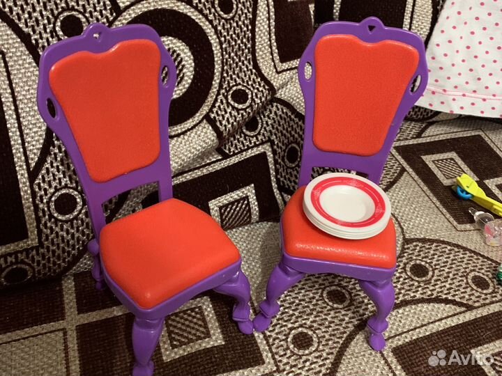 Стулья для барби набор