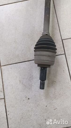 Полуось передняя правая Renault Fluence I