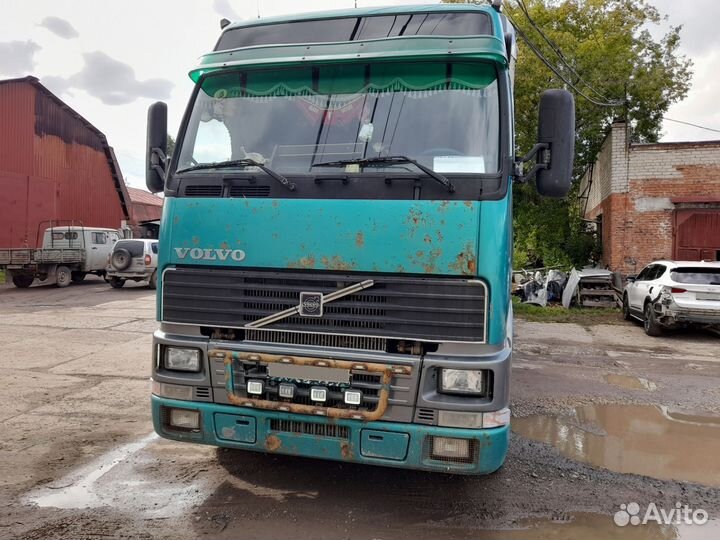 Volvo FH12 с полуприцепом, 1999