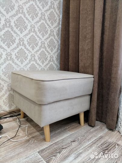 Диван с креслом