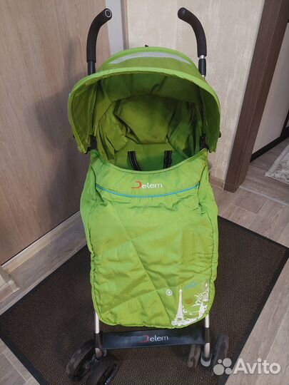 Продам прогулочную коляску трость