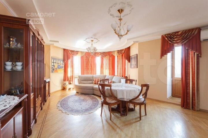 3-к. квартира, 101,8 м², 5/17 эт.