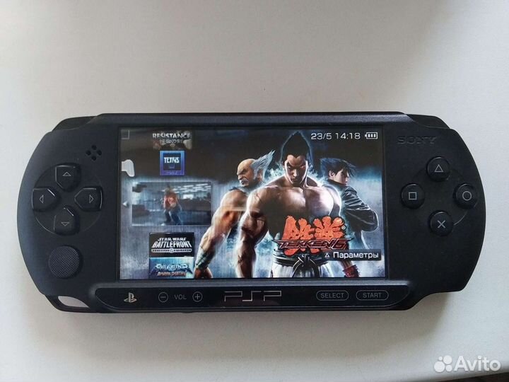 Флешкарта на псп. 120 игр внутри