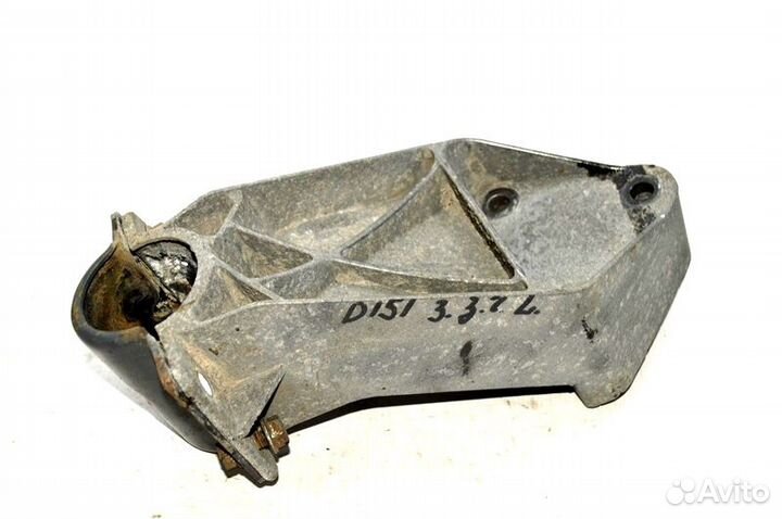 Кронштейн крыла ведущего моста, задний левый DAF X