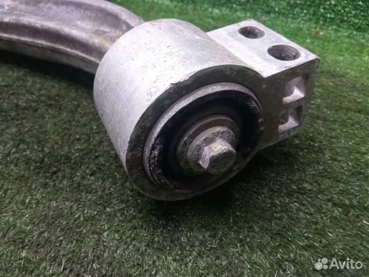 Рычаг передний правый Opel Astra J (2010-2016)