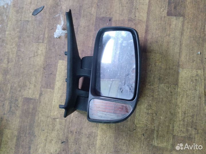 Зеркало правое renault master 2 opel movano