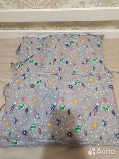 Бортики в детскую кроватку