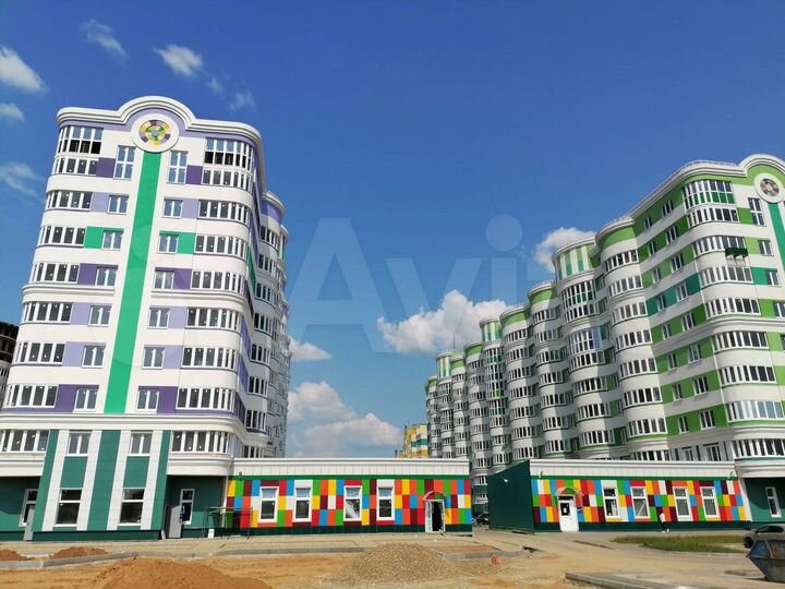 2-к. квартира, 61 м², 2/9 эт.