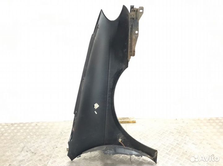 Крыло переднее левое Renault Megane 1 1.6 I 2002